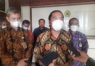 . Gubernur Banten Al Muktabar Targetkan Pelayanan PPDB Tahun 2022 Lebih Baik