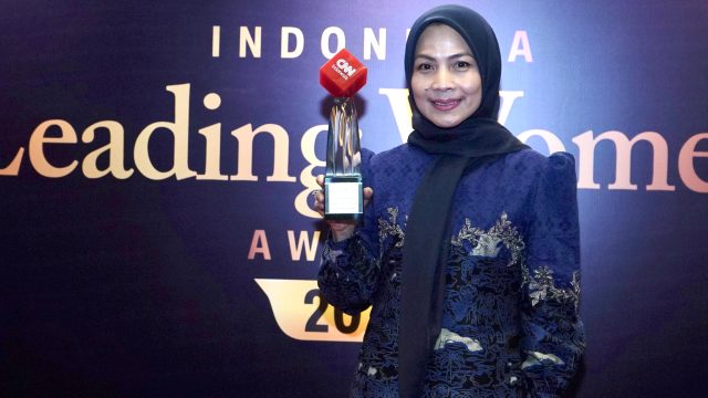 Bupati Serang Ratu Zakiyah Raih Penghargaan Leading Women Bidang Percepatan Ekonomi Daerah