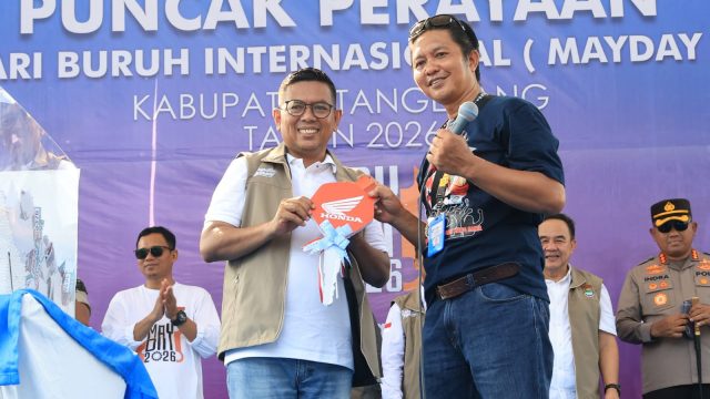 Gubernur Andra Soni Ajak Buruh dan Pengusaha Perkuat Kolaborasi Demi Kemajuan Industri Banten