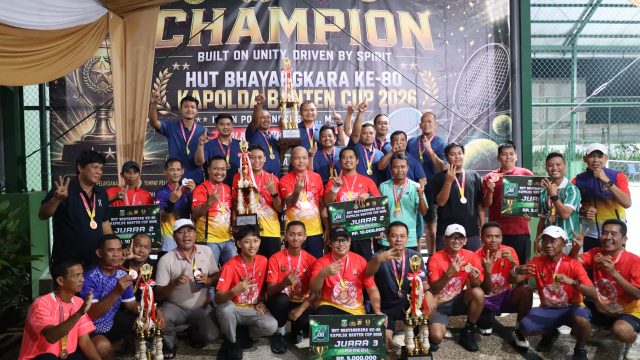 Kapolda Banten Raih Juara 2 Kejuaraan Tenis Kapolda Cup dalam Semarak Hari Bhayangkara ke-80