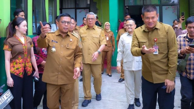 Dennis Sandika Kominfo tangsel: Pemprov Banten dan Pemkot Tangsel Perkuat Akses Pendidikan Lewat Program Sekolah Gratis