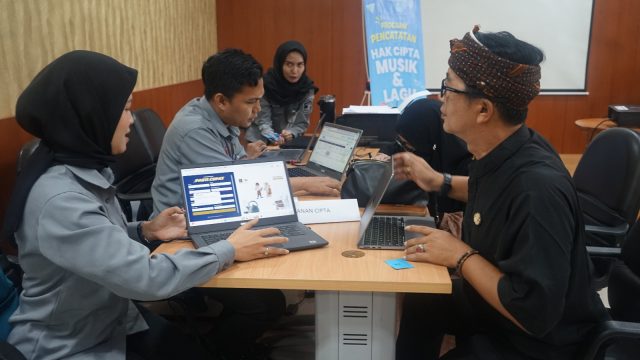Semarak Hari Pengayoman ke-81, Kemenkum Banten Dampingi Pokdarwis Urus Perseroan Perorangan