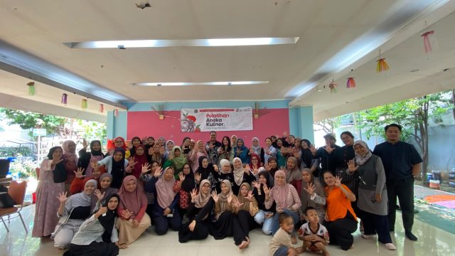 BPJS Ketenagakerjaan Jakarta Salemba bersama Sudin Nakertransgi Jakarta Pusat Berikan Pelatihan Aneka Kuliner kepada Ahli Waris melalui Program PEKA