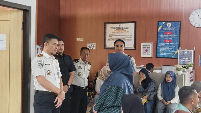 Tingkatkan Kualitas Pelayanan Publik, Kepala Kantor Imigrasi Kelas I TPI Serang Kunjungi MPP Lebak