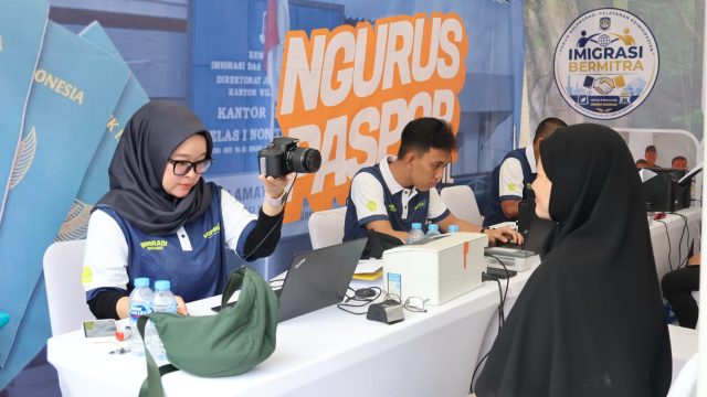 Pasporia Hadir di Car Free Day Lebak, Layanan Paspor Berpadu dengan Promosi UMKM Daerah