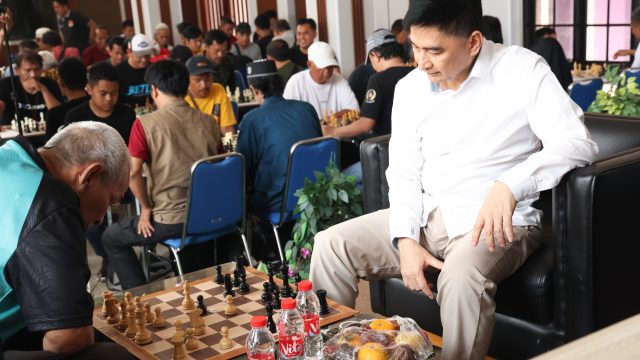 Wagub Banten Ajak Orang Tua Kenalkan Catur untuk Cegah Anak Kecanduan Gawai