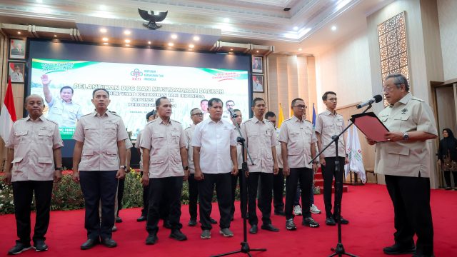 Dilantik Jadi Ketua HKTI Banten, Andra Soni Jadikan Kawasan Sitandu Laboratorium Pertanian