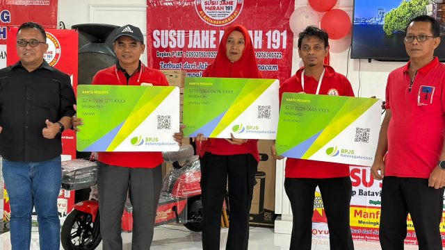 Perluas Perlindungan Pekerja UMKM, BPJS Ketenagakerjaan Gandeng Pedagang Susu Jahe Merah 191