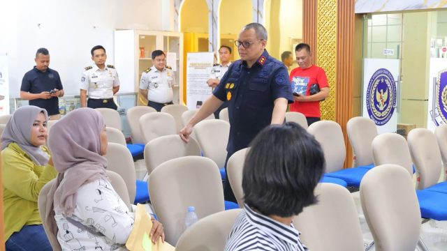 Kakanwil Ditjen Imigrasi Banten Monitoring Layanan Keimigrasian di Kanim Serang
